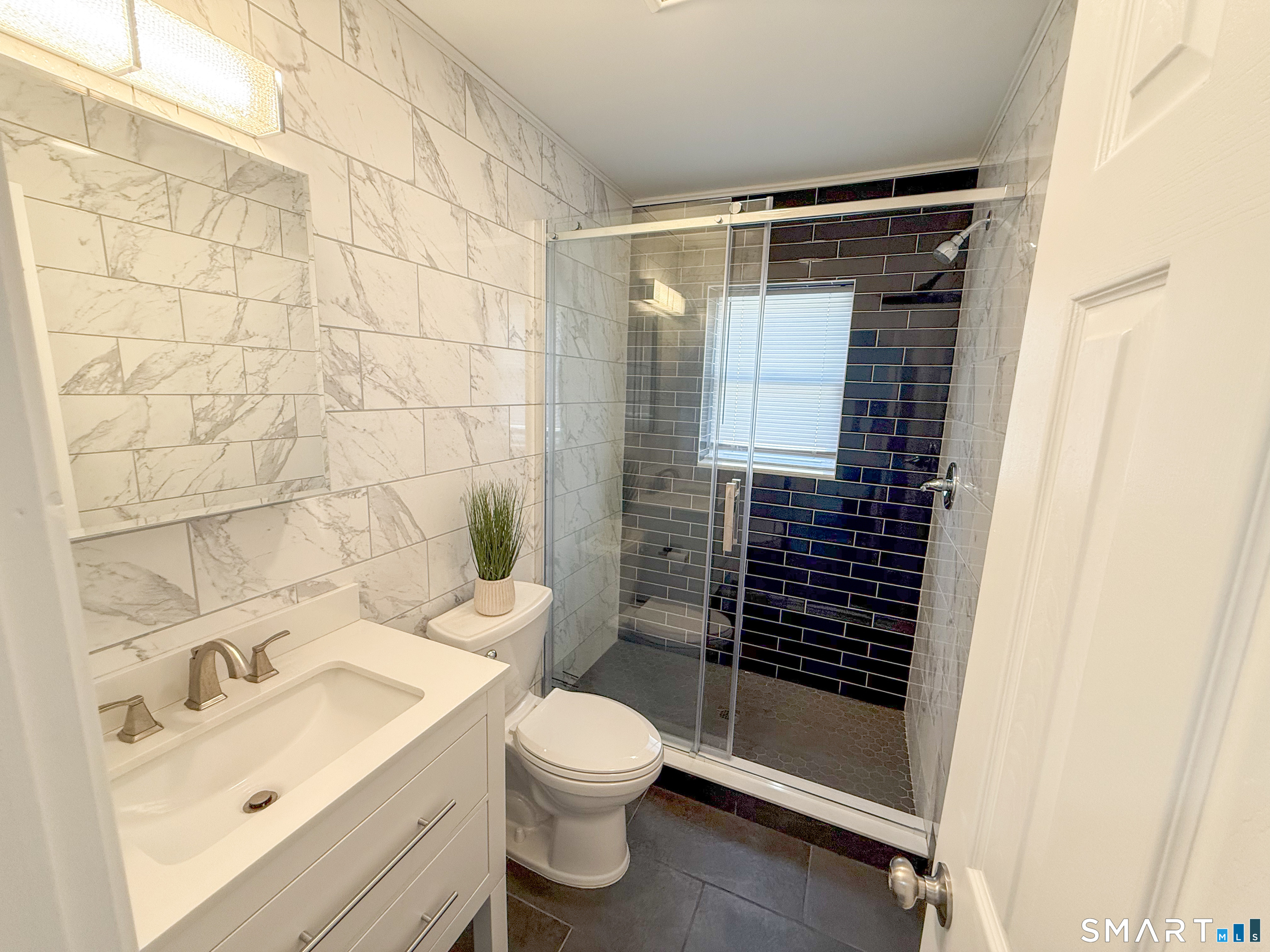 25 Brewer Street New London CT 06320