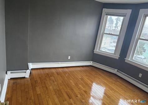 1018 Hancock Avenue Bridgeport CT 06605