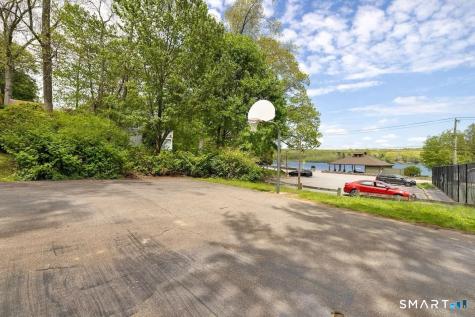 76 Ridgewood Road East Haddam CT 06469