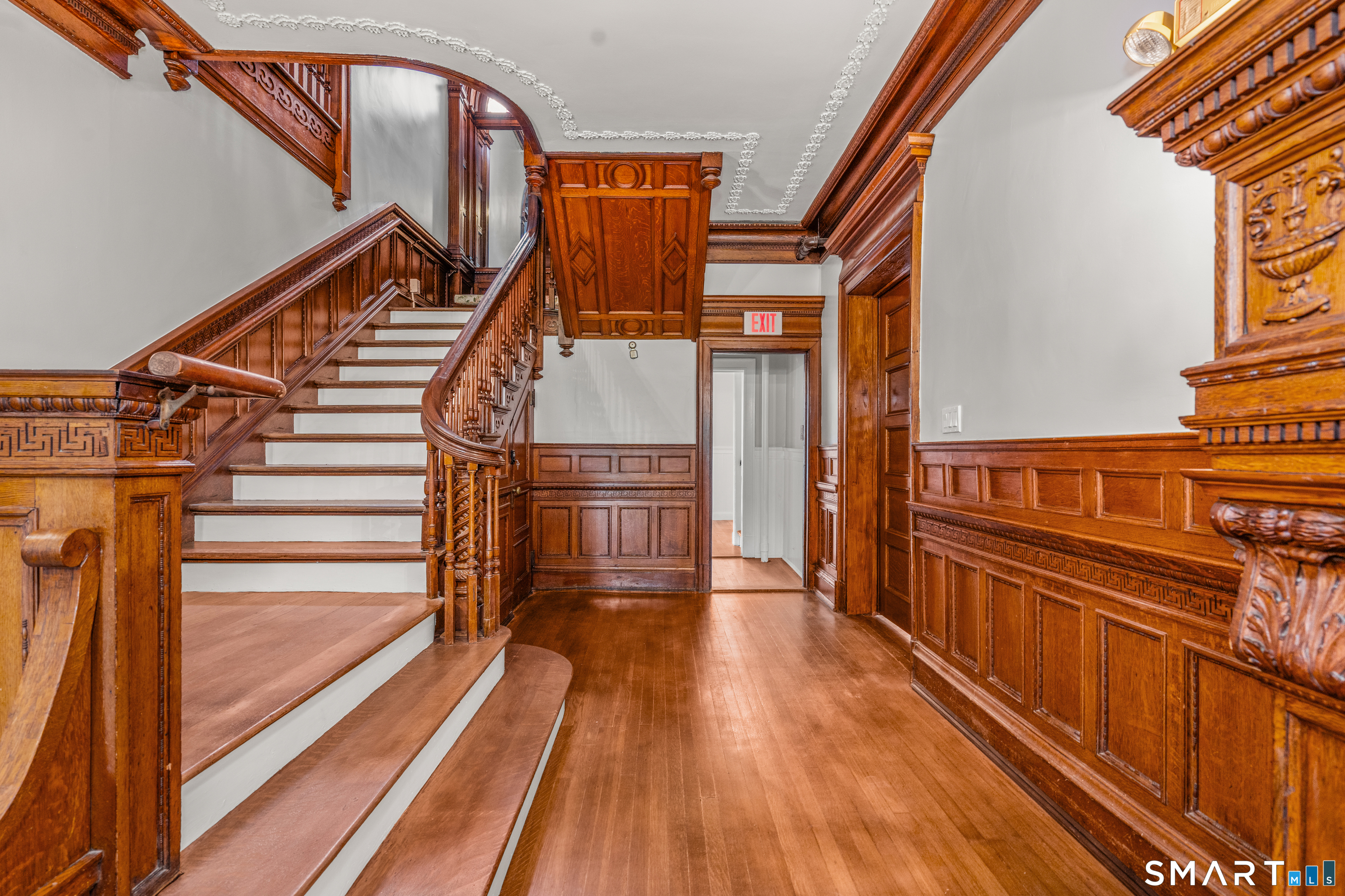360 Farmington Avenue Hartford CT 06105