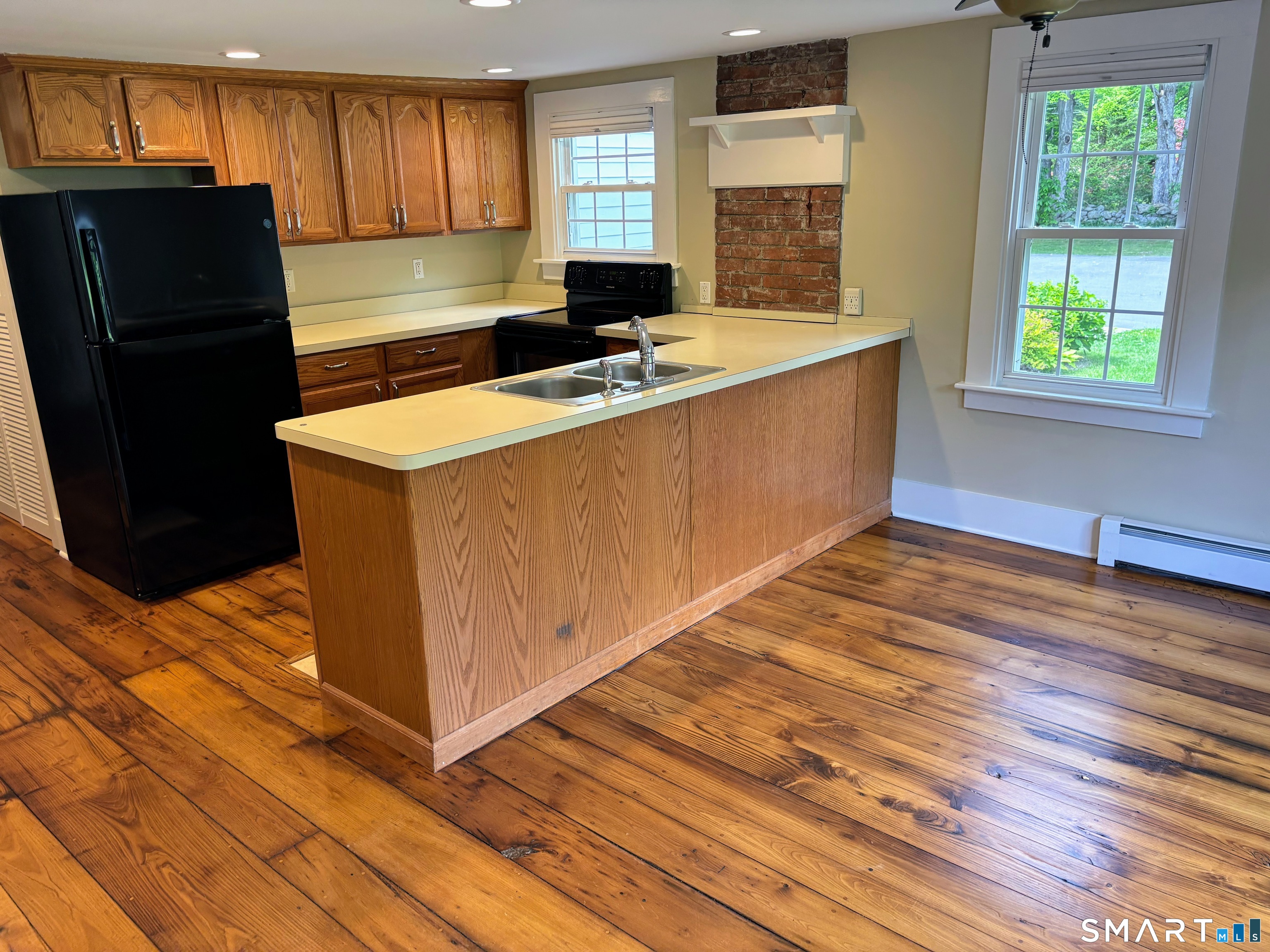 158 Cow Hill Road Clinton CT 06413