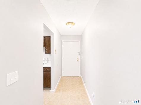 10 Woodsedge Drive Newington CT 06111