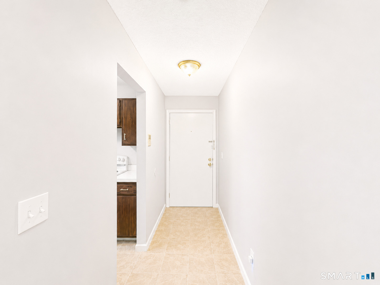10 Woodsedge Drive Newington CT 06111