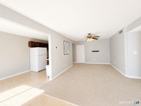 10 Woodsedge Drive Newington CT 06111