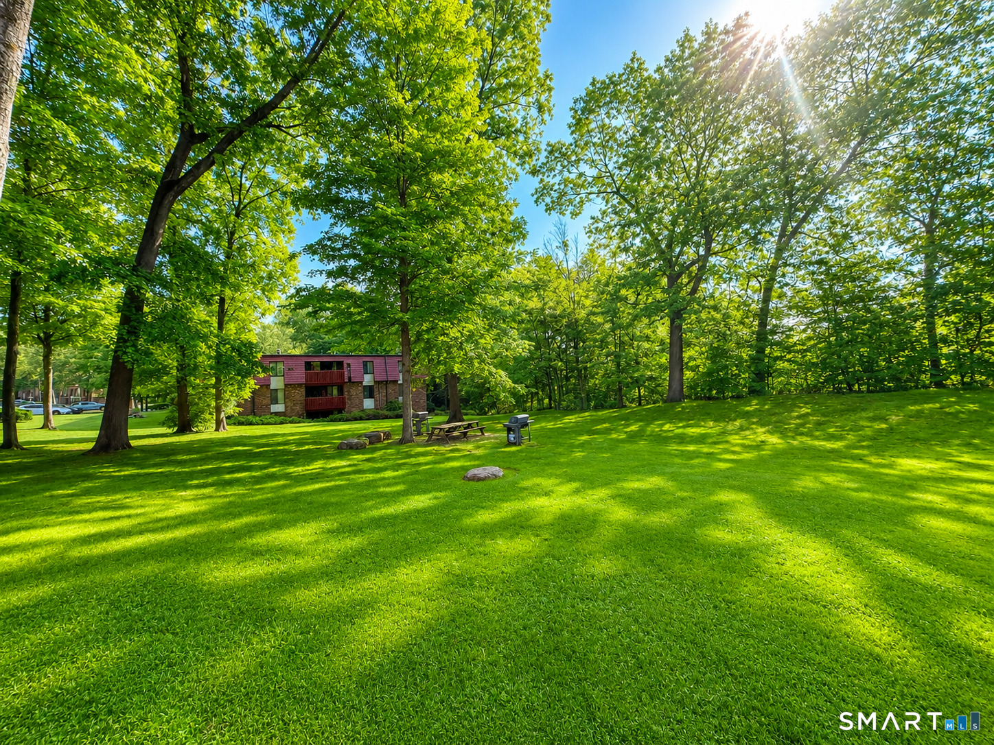 10 Woodsedge Drive Newington CT 06111