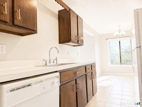 10 Woodsedge Drive Newington CT 06111