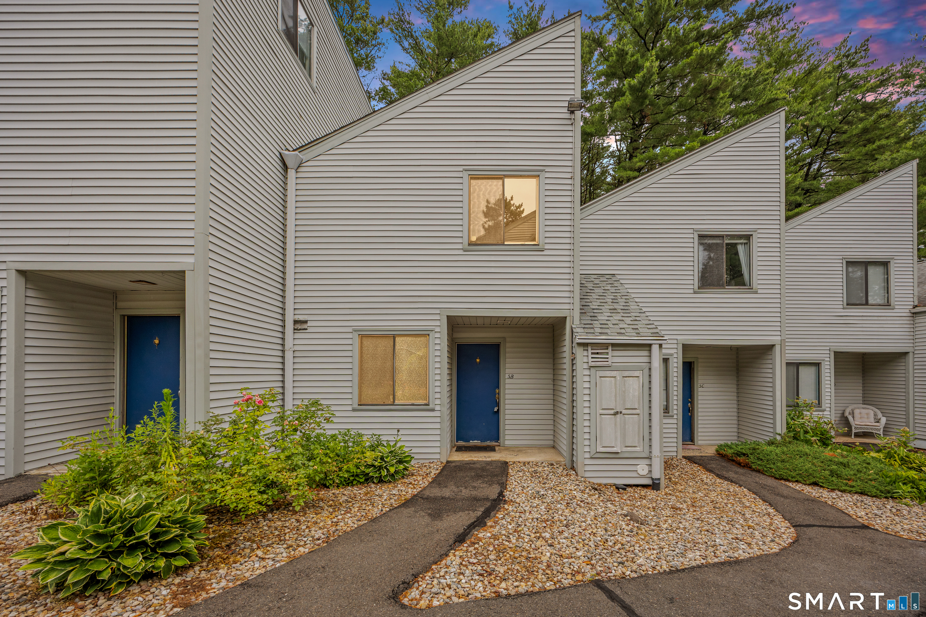 5 Staunton Court Farmington CT 06032