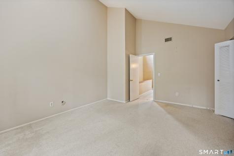 5 Staunton Court Farmington CT 06032