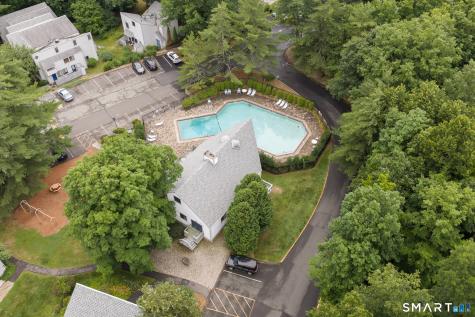 5 Staunton Court Farmington CT 06032