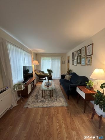 16 South Street Morris CT 06763