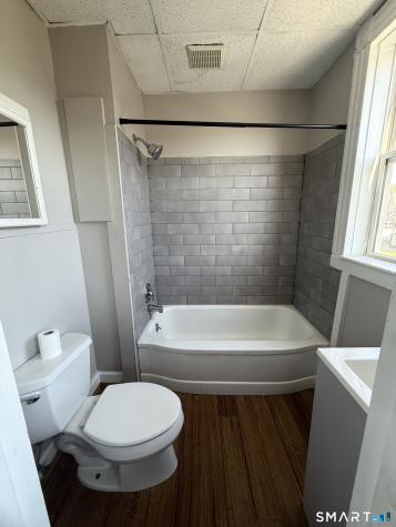 68 Anderson Street Naugatuck CT 06770