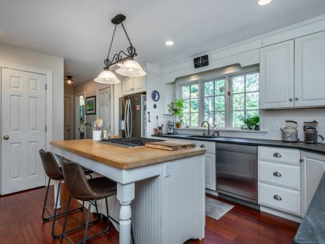 19 Ruffin Road Woodbury CT 06798