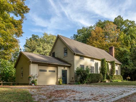 19 Ruffin Road Woodbury CT 06798