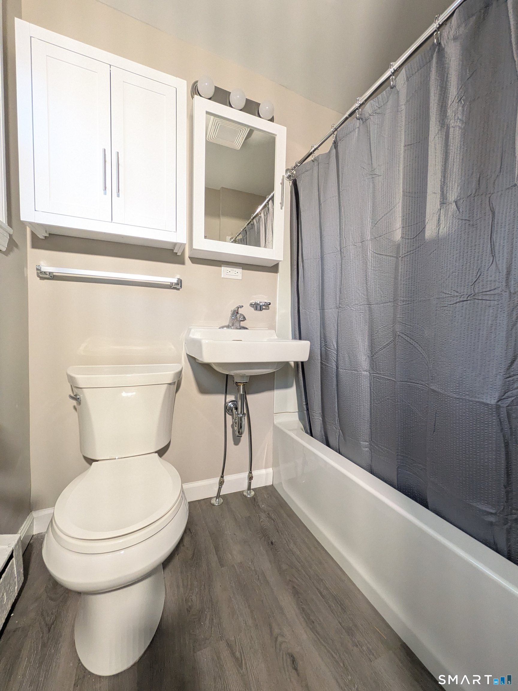 414 Salmon Brook Street Granby CT 06035