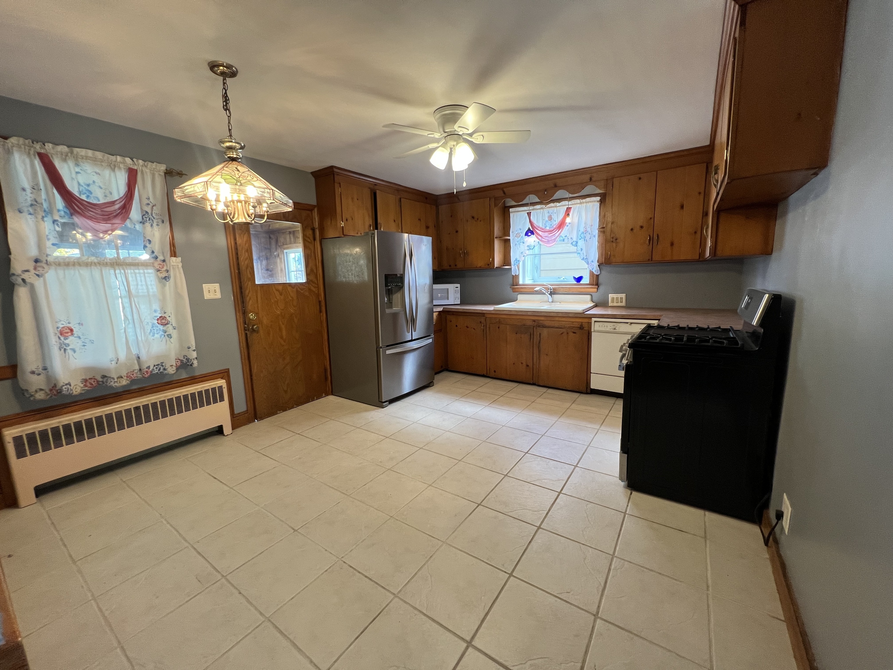 23 Home Avenue Meriden CT 06451