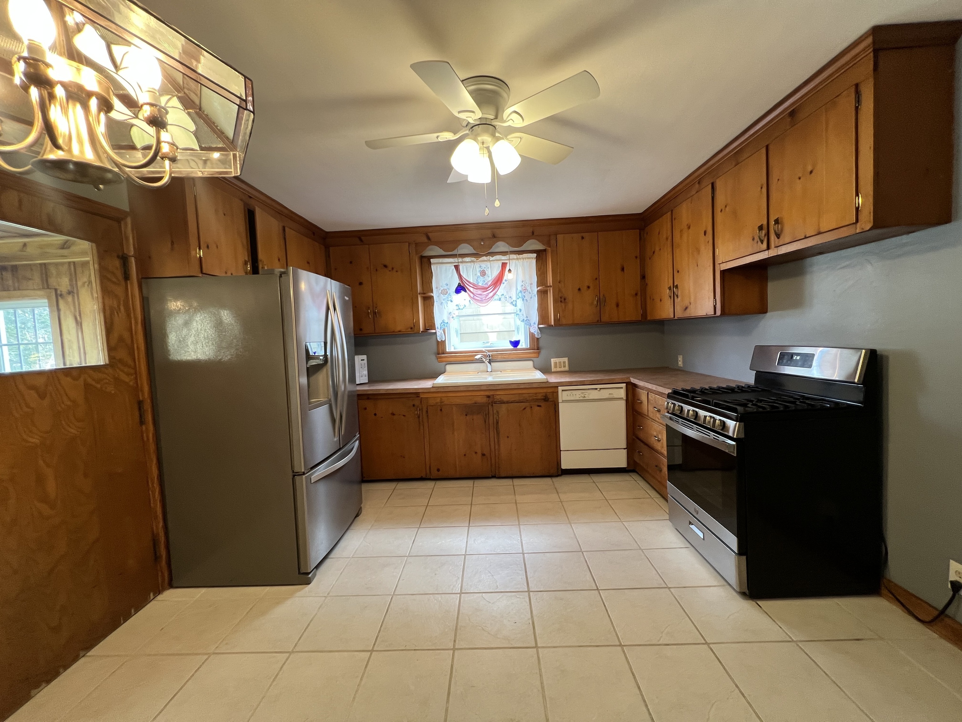 23 Home Avenue Meriden CT 06451