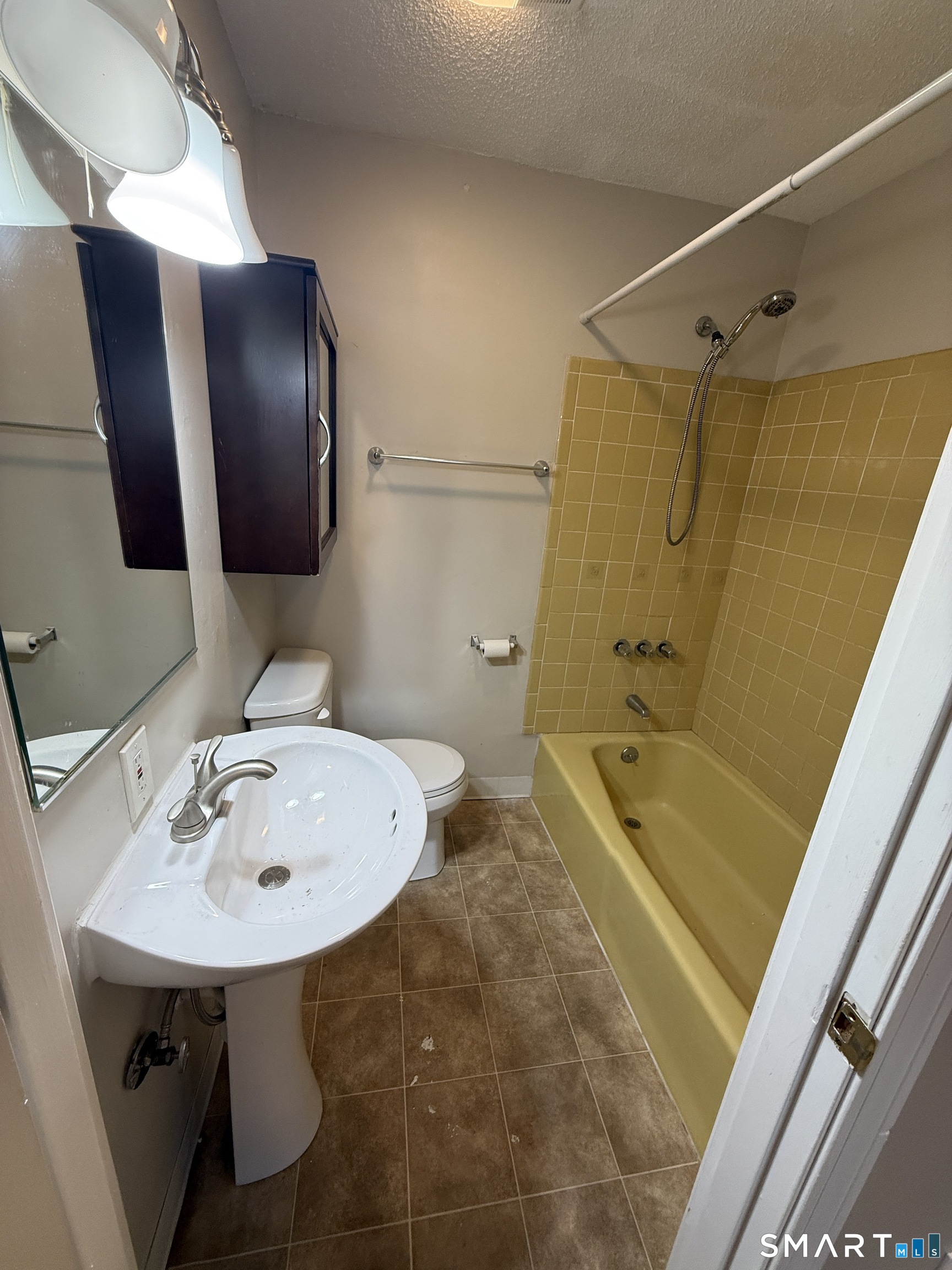 281 South Main Street Thomaston CT 06787