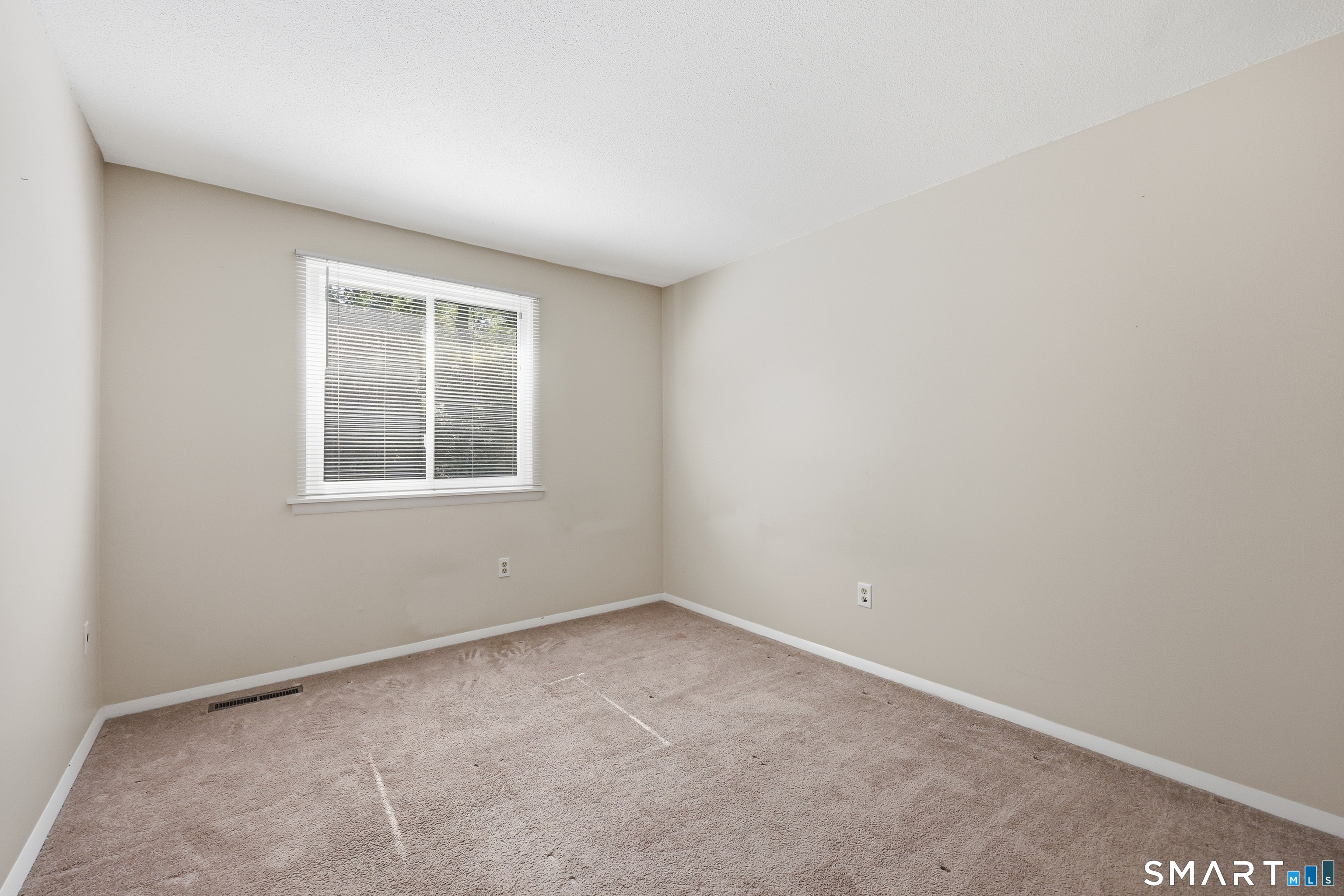 40 Conestoga Way Glastonbury CT 06033