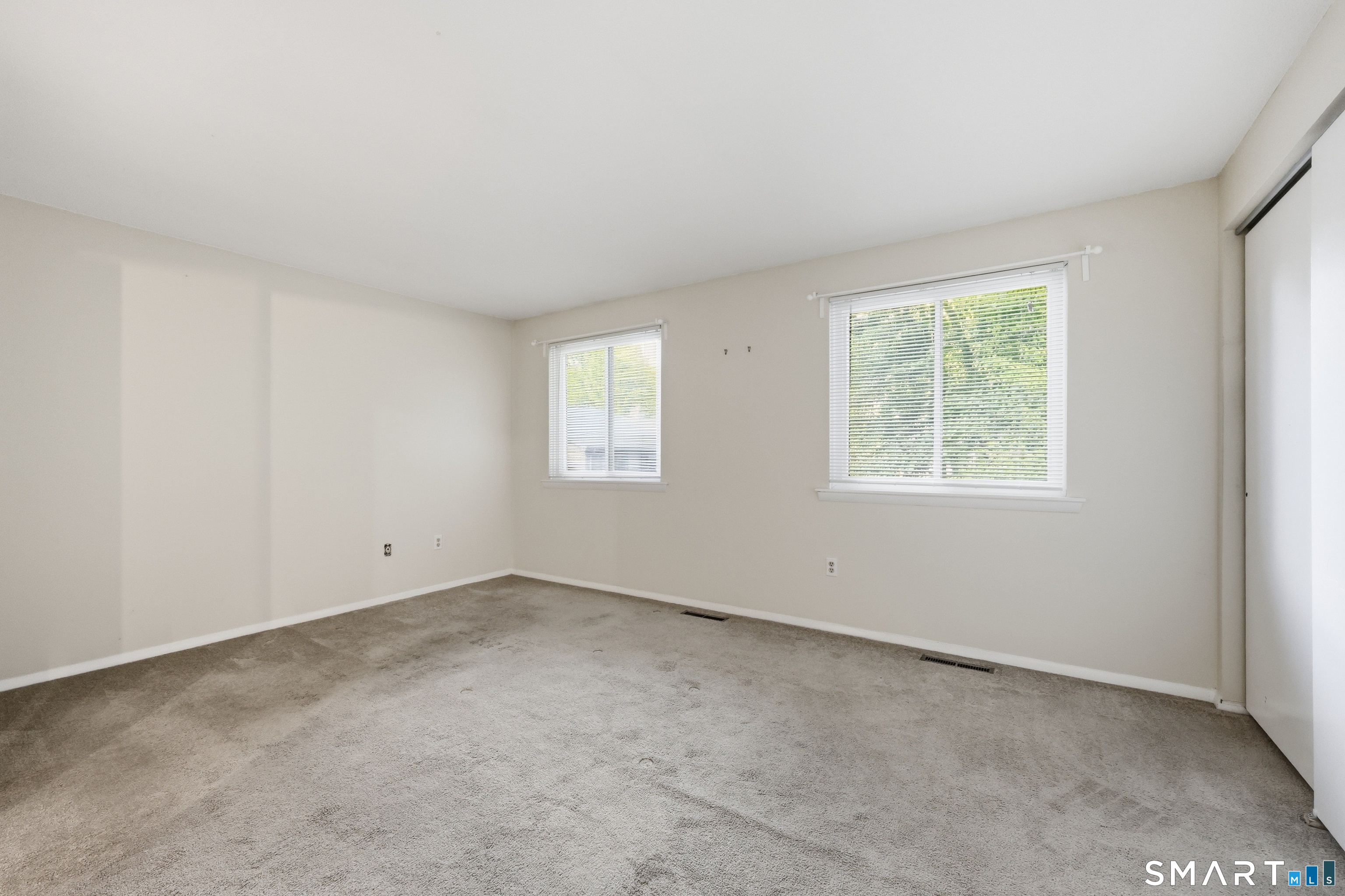 40 Conestoga Way Glastonbury CT 06033