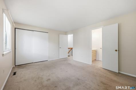 40 Conestoga Way Glastonbury CT 06033