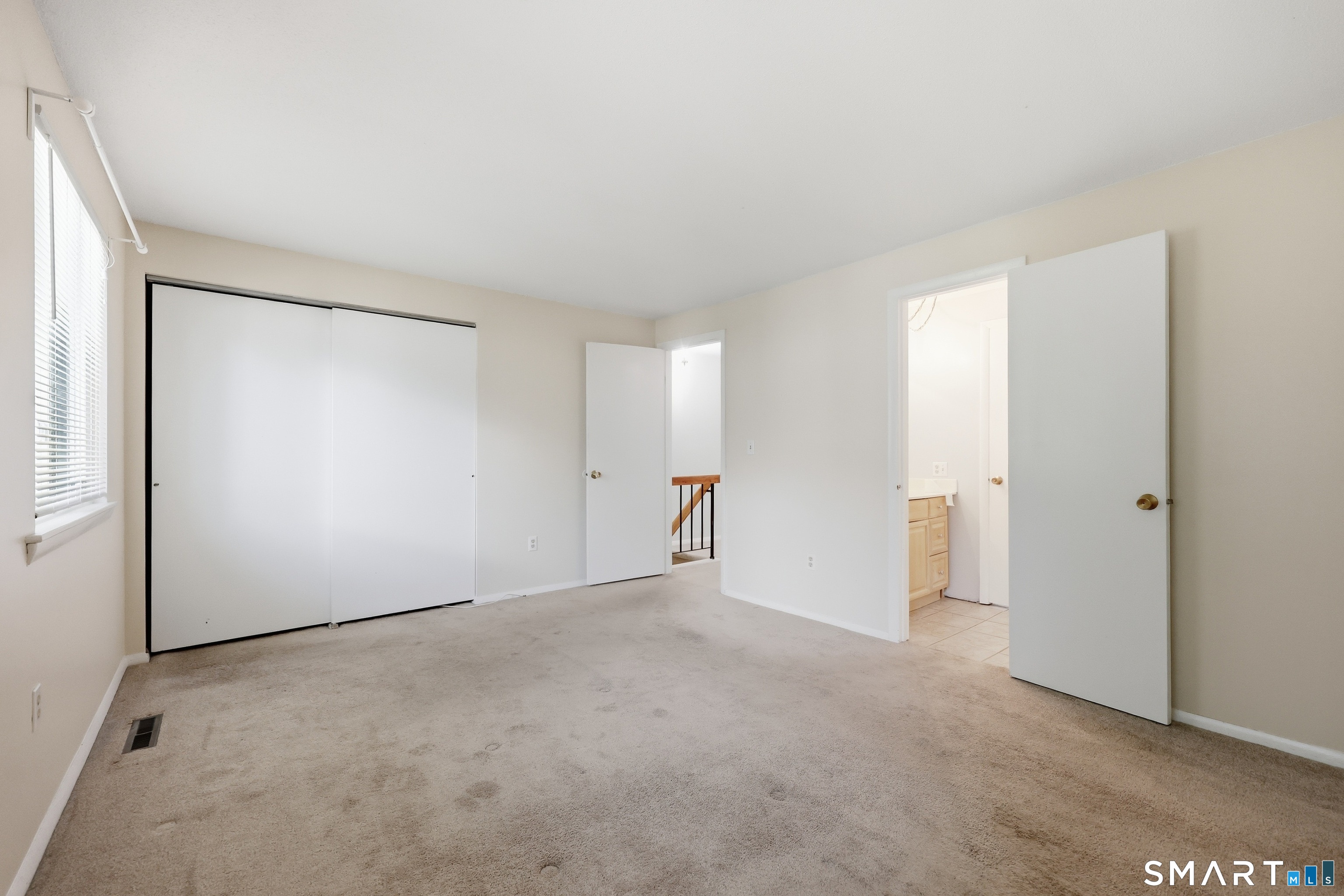 40 Conestoga Way Glastonbury CT 06033
