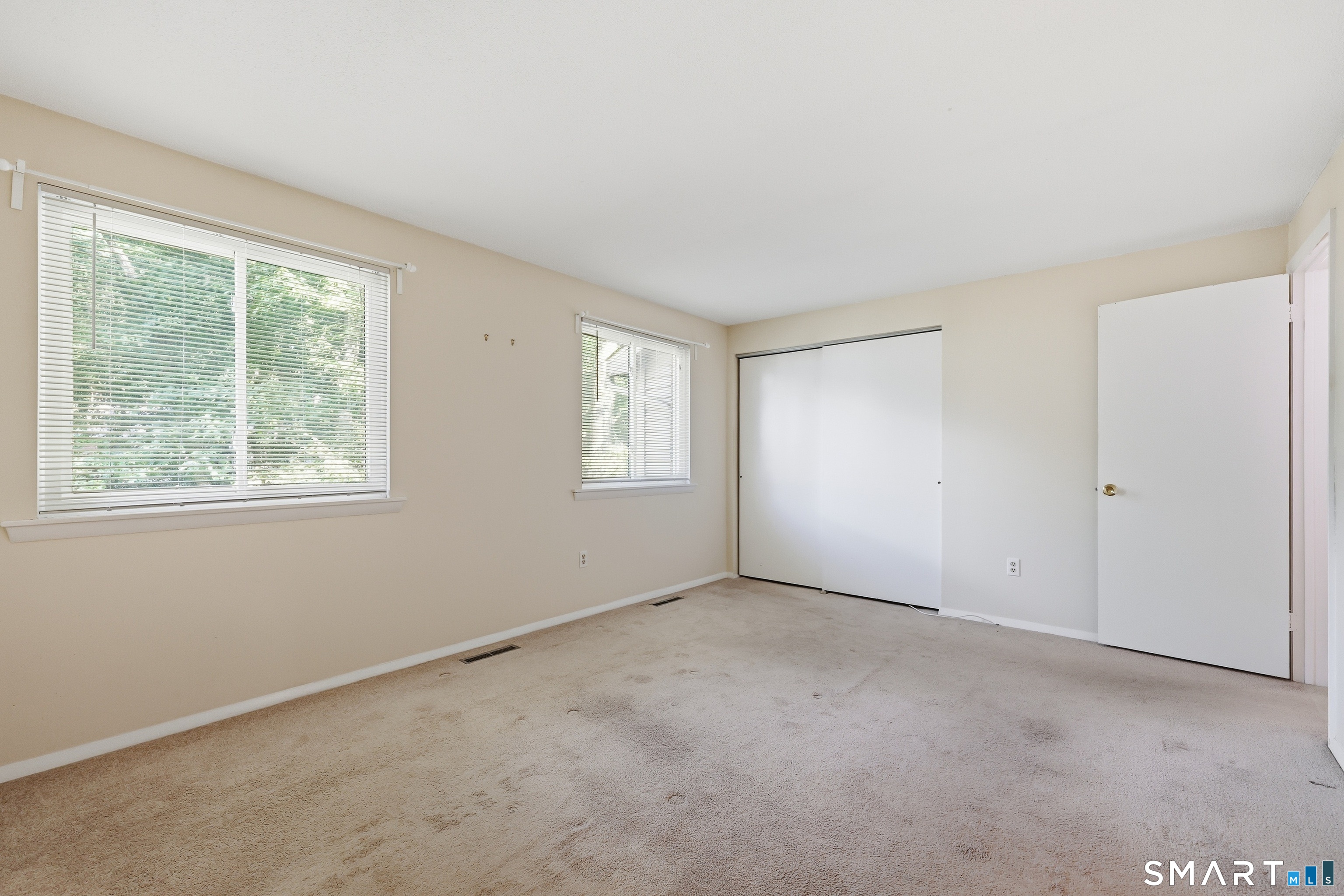 40 Conestoga Way Glastonbury CT 06033