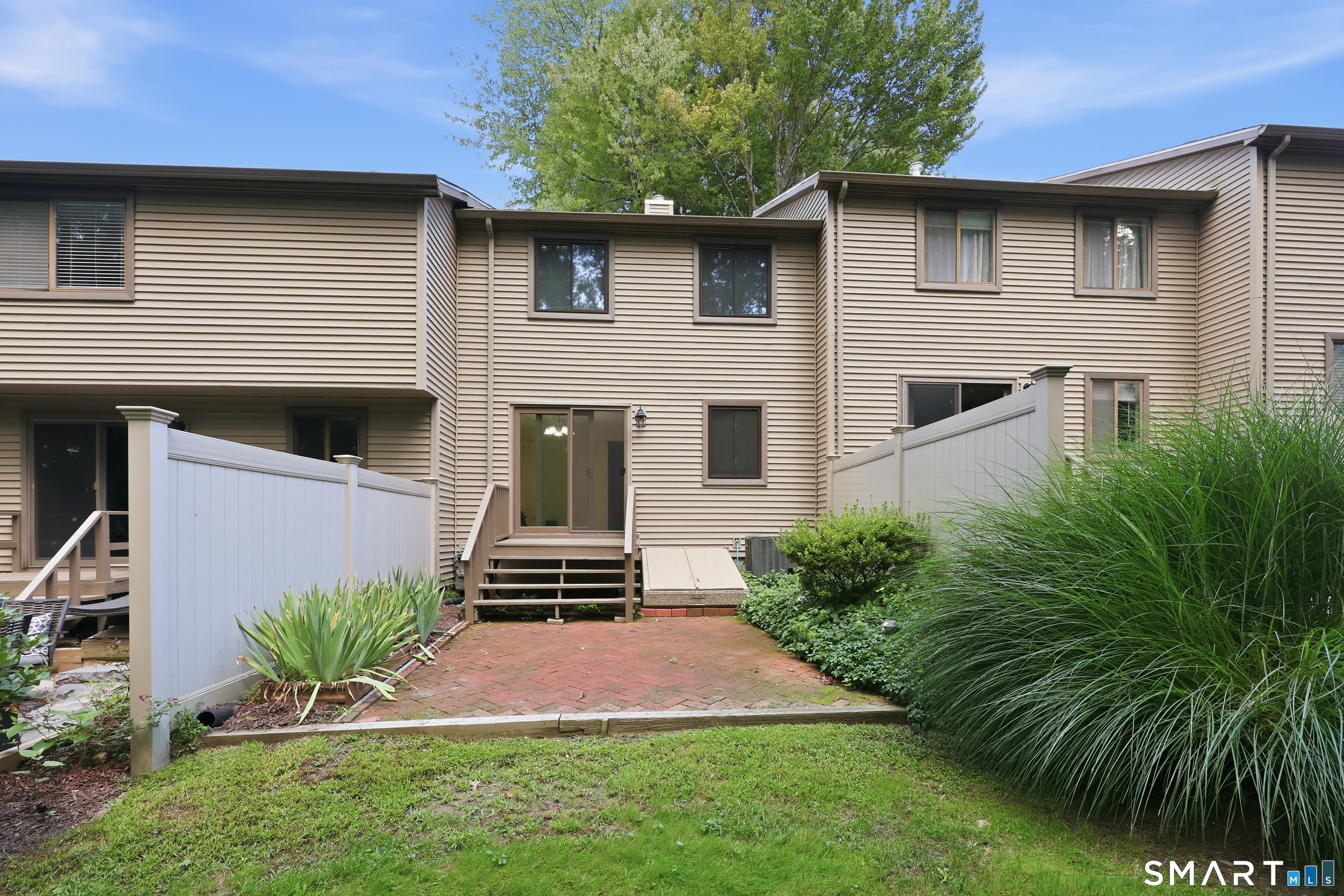 40 Conestoga Way Glastonbury CT 06033