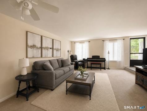40 Conestoga Way Glastonbury CT 06033