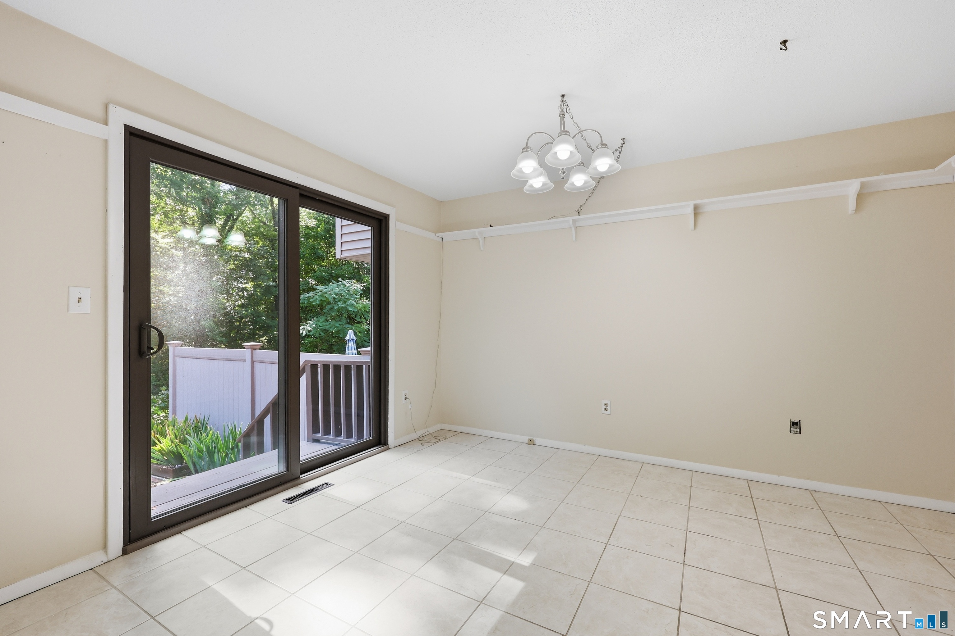 40 Conestoga Way Glastonbury CT 06033