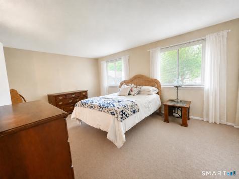 40 Conestoga Way Glastonbury CT 06033