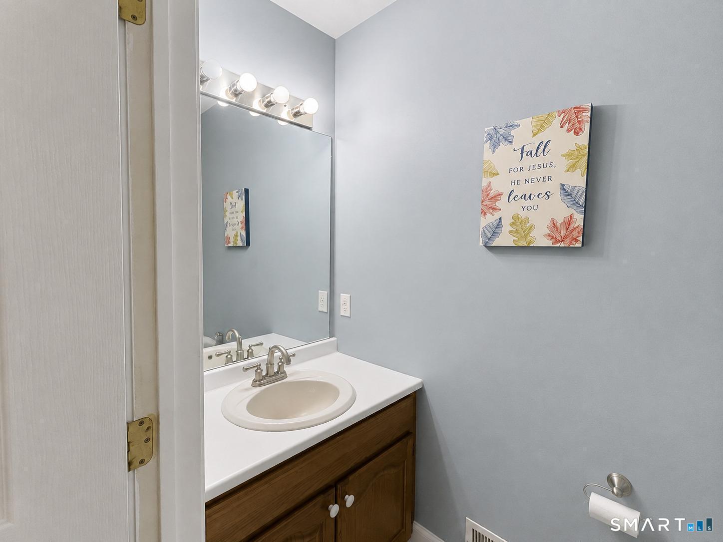 176 Governor Trumbull Way Trumbull CT 06611