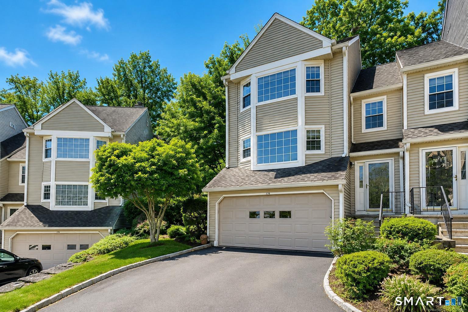 176 Governor Trumbull Way Trumbull CT 06611