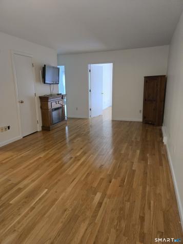 86 Hidden Knolls Circle Monroe CT 06468