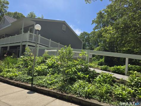 86 Hidden Knolls Circle Monroe CT 06468