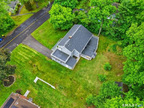 27 Shawnee Road Trumbull CT 06611