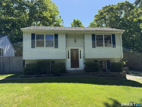 308 Noank Ledyard Road Groton CT 06355