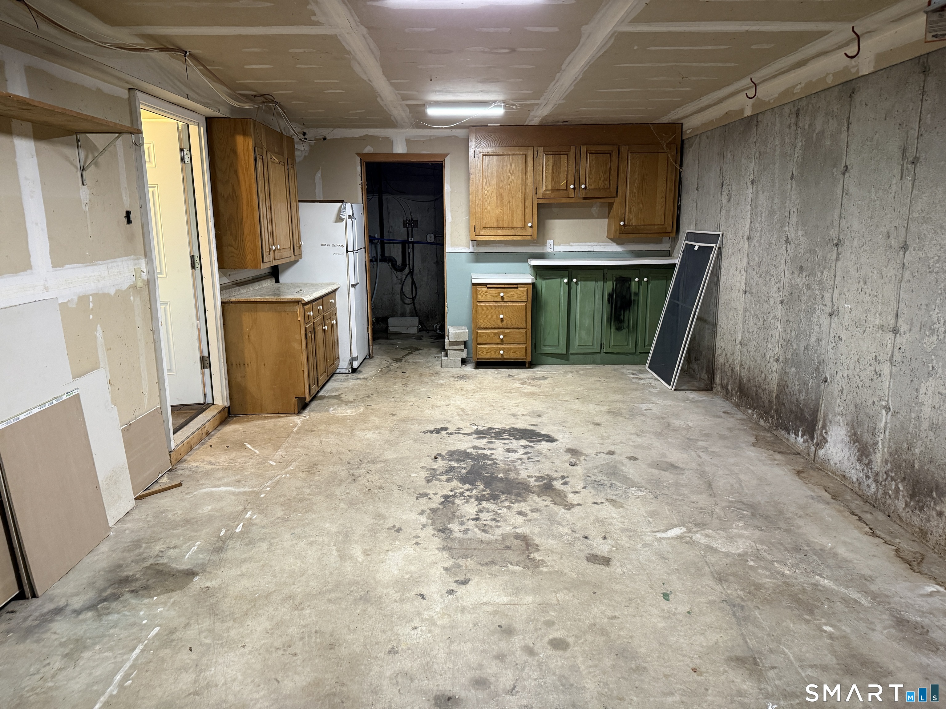 308 Noank Ledyard Road Groton CT 06355