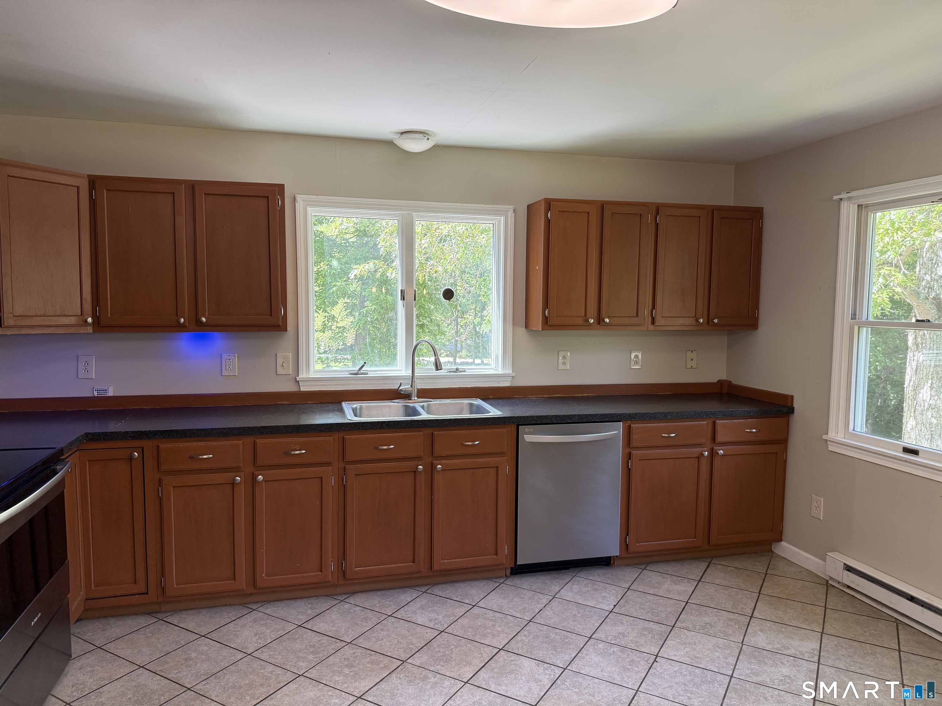 308 Noank Ledyard Road Groton CT 06355