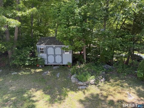 308 Noank Ledyard Road Groton CT 06355
