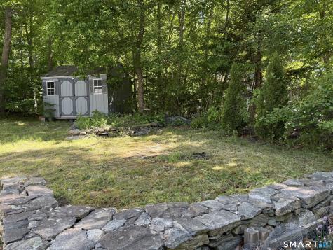 308 Noank Ledyard Road Groton CT 06355