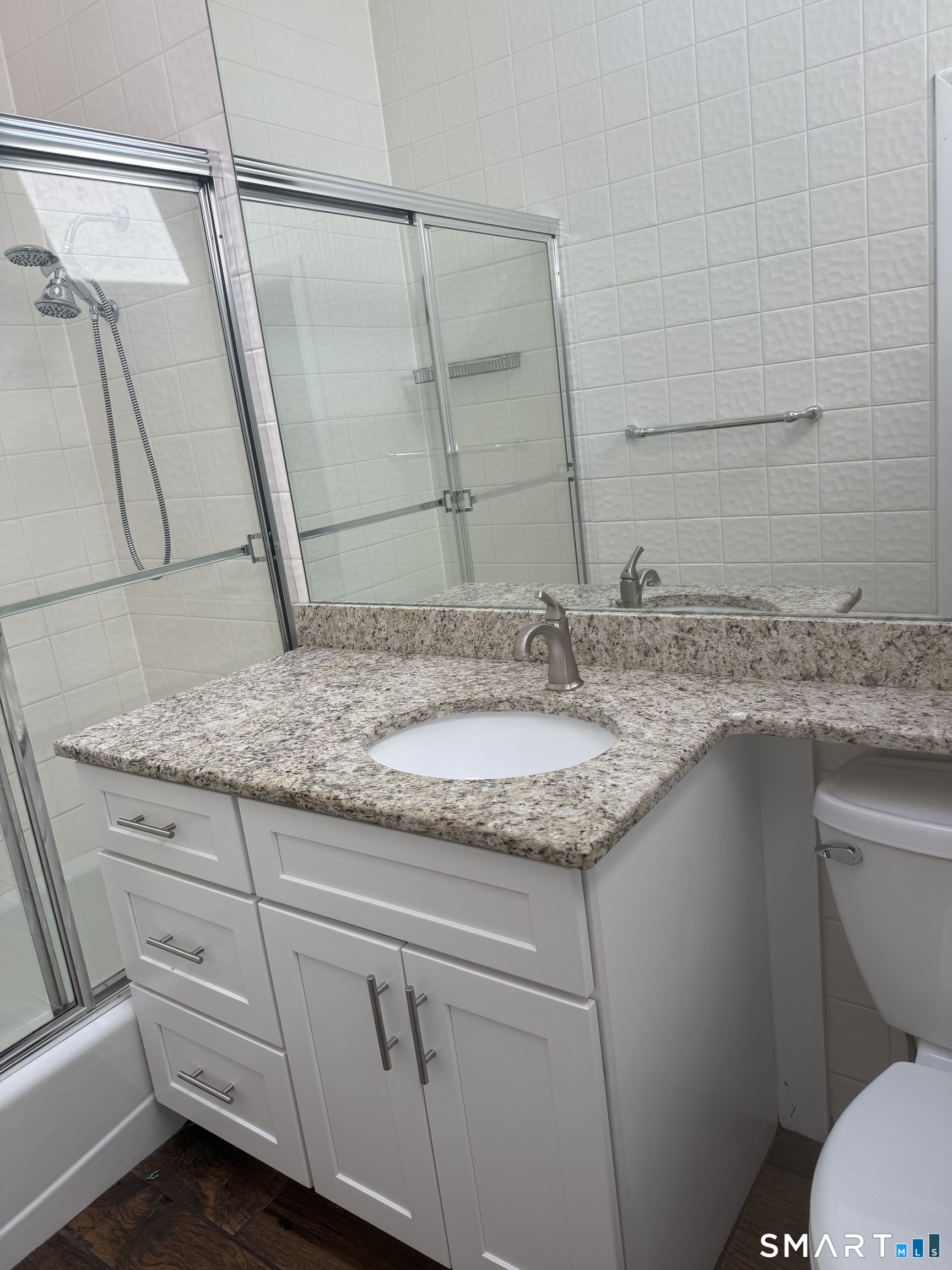 17-B Long Lots Road Westport CT 06880