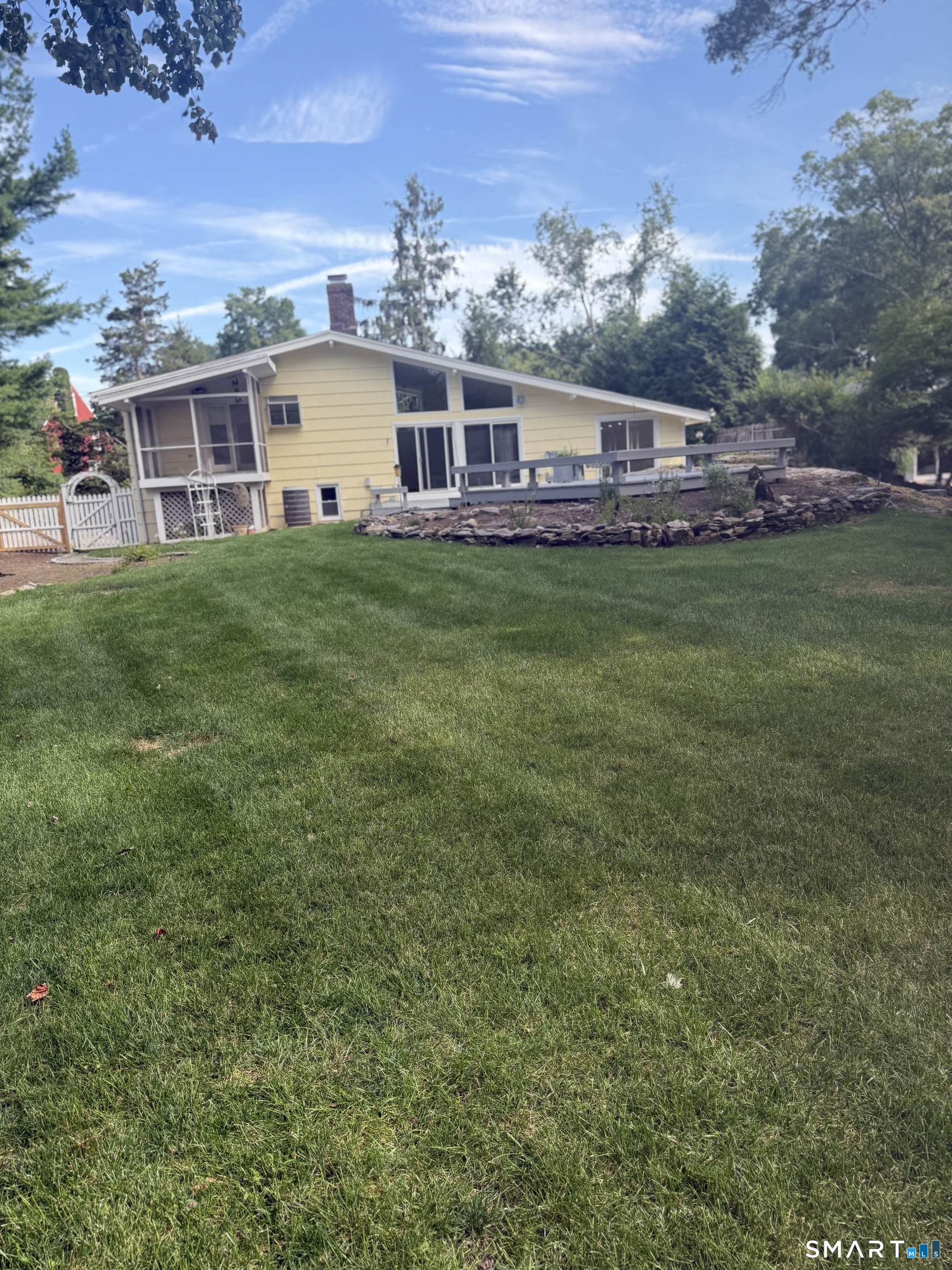 17-B Long Lots Road Westport CT 06880