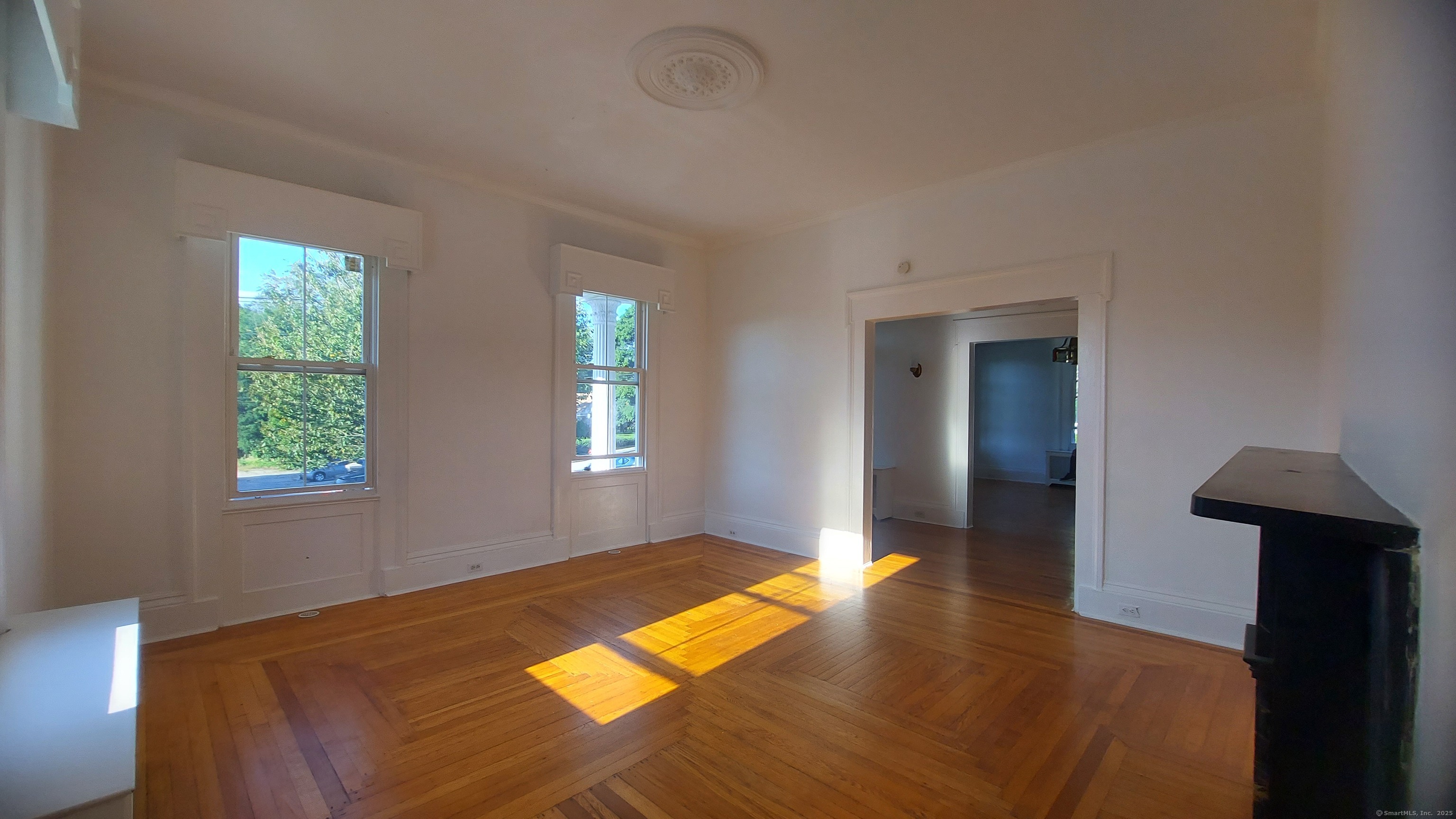 15 Broad Street Norwich CT 06360