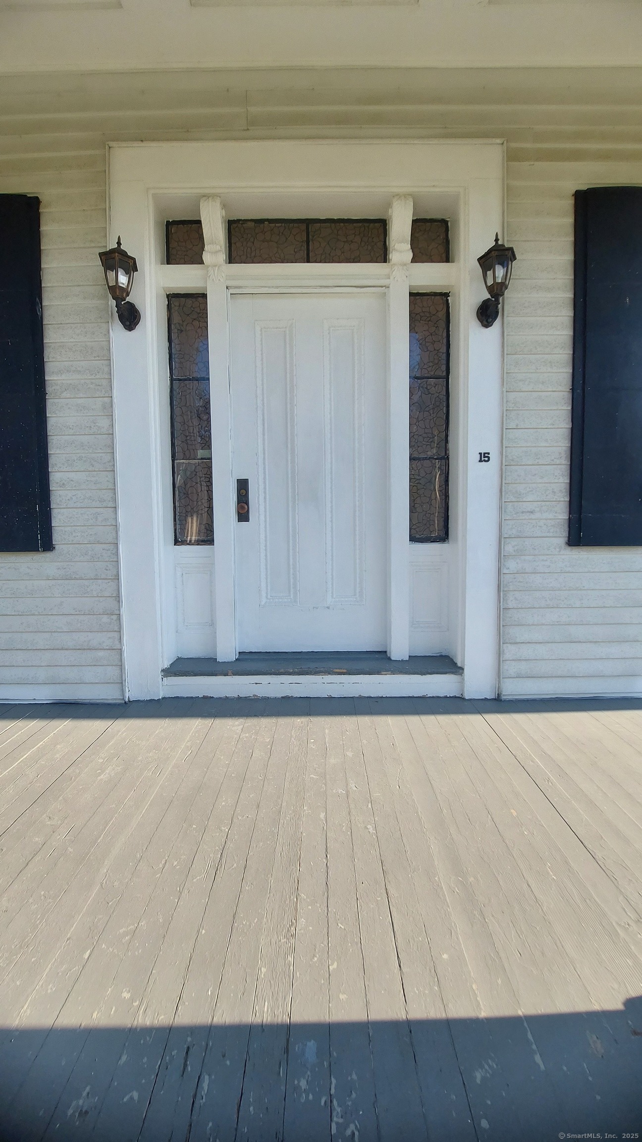 15 Broad Street Norwich CT 06360