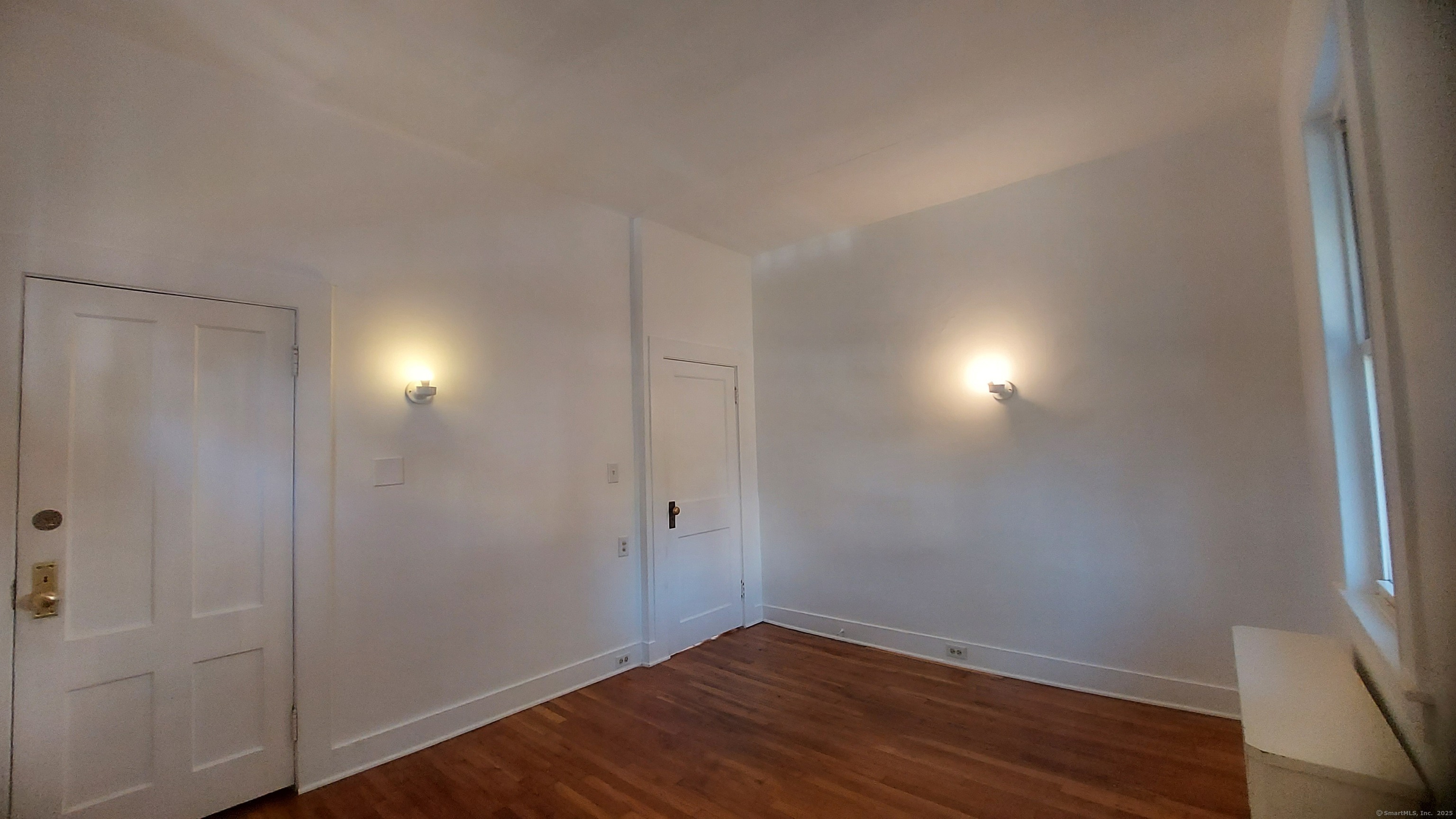 15 Broad Street Norwich CT 06360