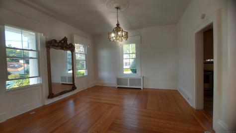 15 Broad Street Norwich CT 06360