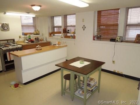 37 Wooster Place New Haven CT 06512