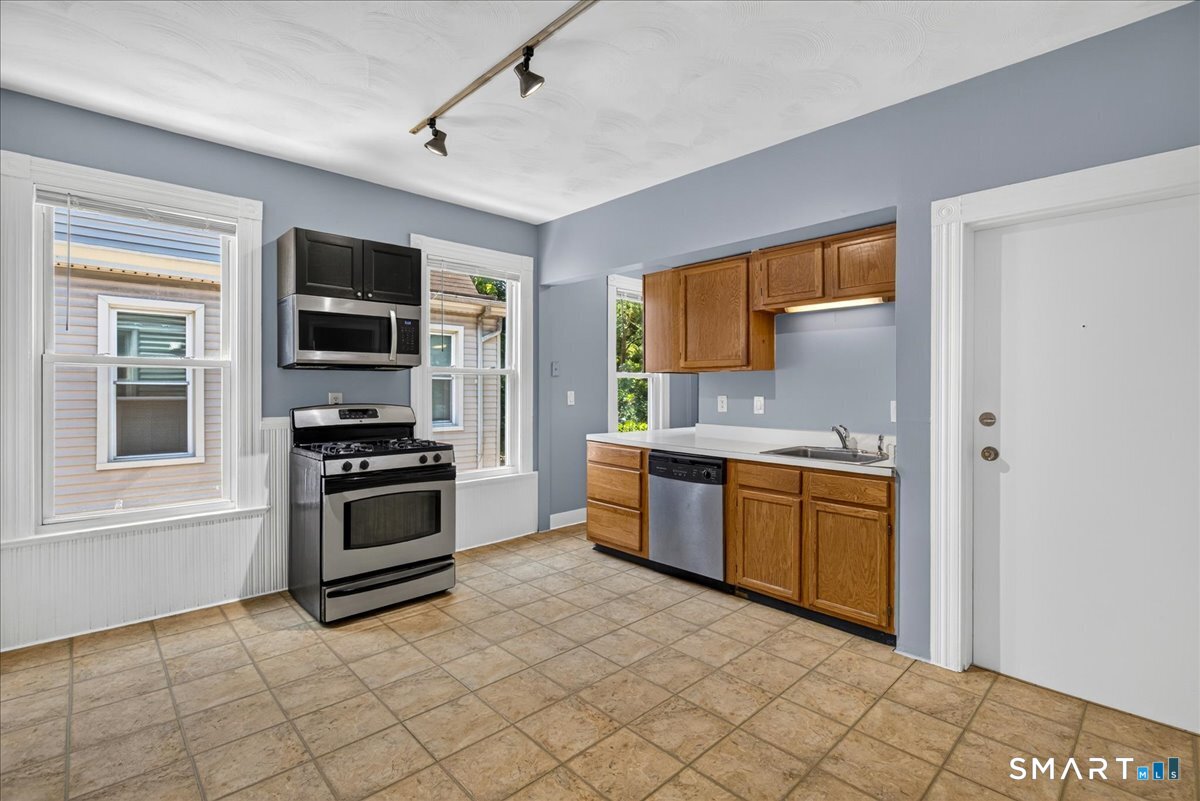 172 Ellsworth Avenue New Haven CT 06511