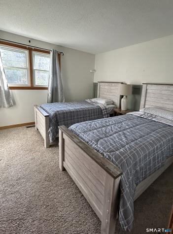 281 Abbe Road Enfield CT 06082