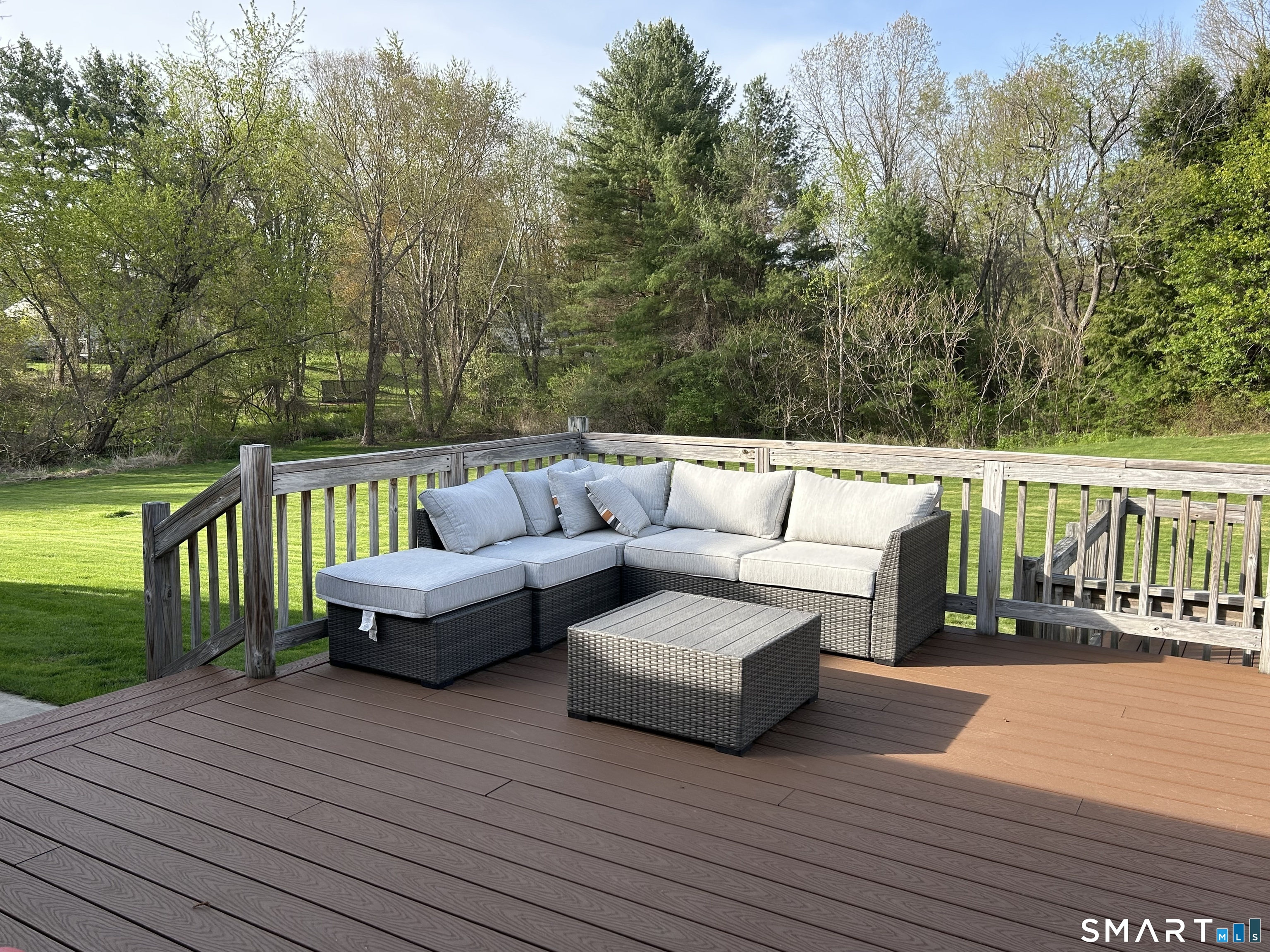 281 Abbe Road Enfield CT 06082